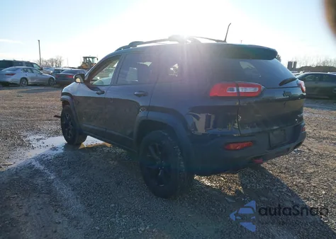 2016 Jeep Cherokee Trailhawk z USA, uszkodzony, nr VIN 1C4PJMBS0GW267616